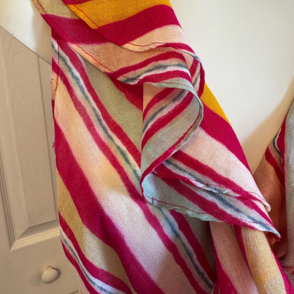 Lauren Ralph NWTS Multi Pink Sleeveless Ruffle Wrap Top Deep Vneck Size Small - Picture 4 of 12